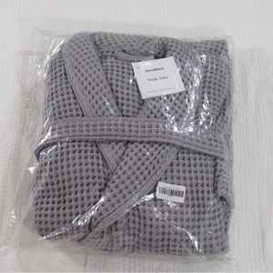 Brooklinen Small Waffle Robe NWT